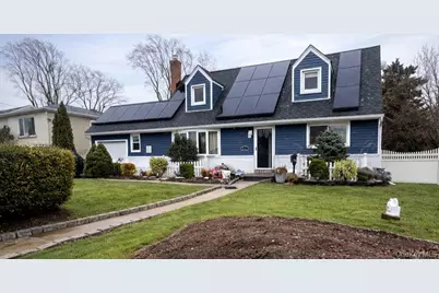 83 E Lido Prom, Lindenhurst, NY 11757 - Photo 1