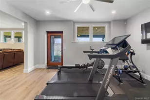 24 Country Club Ln, Briarcliff Manor, NY 10510 - Photo 32