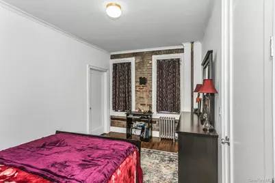 24-75 38th Street #B8, Astoria, NY 11103 - Photo 10