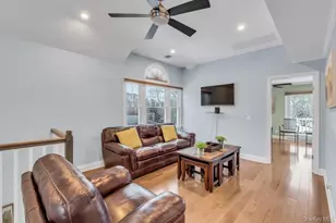 300 Fiddler Ln, Greenport, NY 11944 - Photo 14