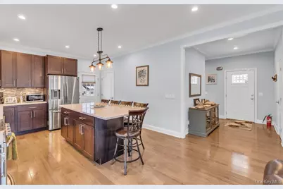 300 Fiddler Lane, Greenport, NY 11944 - Photo 6