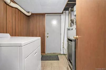 5649 206th Street, Oakland Gardens, NY 11364 - Photo 24