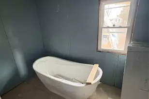 25 Woodcliff Ave, Poughkeepsie, NY 12603 - Photo 8