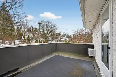 21 Lawrence Place, Pelham, NY 10803 - Photo 18