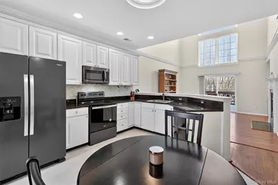 214 Woodlands Drive, Tuxedo Park, NY 10987 - Photo 10