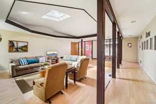 18 Tamarack Ln, Pomona, NY 10970 - Photo 8