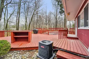 18 Tamarack Ln, Pomona, NY 10970 - Photo 38