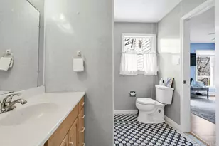 5845 N Bayview Rd, Southold, NY 11971 - Photo 6