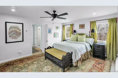 5845 N Bayview Road, Southold, NY 11971 - Photo 14