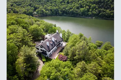 225 E Lake Road, Tuxedo Park, NY 10987 - Photo 2