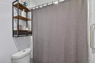 121 Foxwood Cir, Mount Kisco, NY 10549 - Photo 32