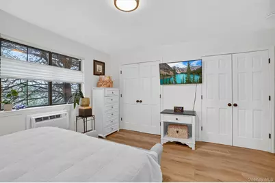 121 Foxwood Circle #121, Mount Kisco, NY 10549 - Photo 28