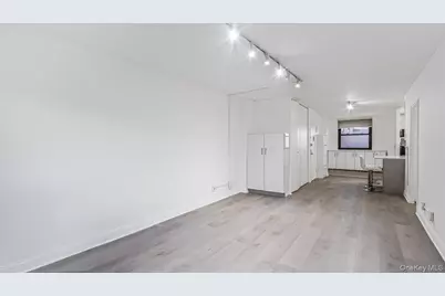 61-35 98th St #7G, Rego Park, NY 11374 - Photo 12