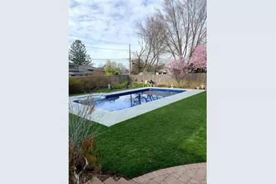 45 Terry Lane, Commack, NY 11725 - Photo 34