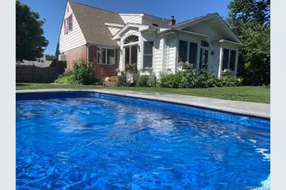 45 Terry Lane, Commack, NY 11725 - Photo 28