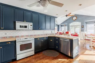 45 Terry Ln, Commack, NY 11725 - Photo 8