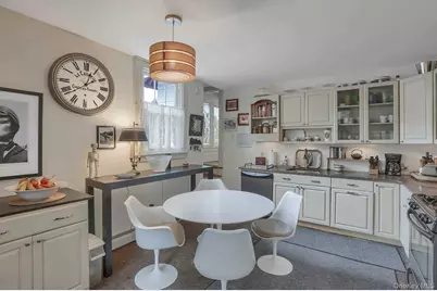 105 Hooker Avenue, Poughkeepsie, NY 12601 - Photo 12