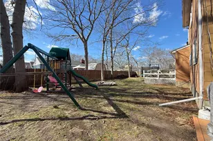 92 Southaven Ave, Mastic, NY 11950 - Photo 30