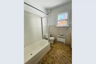 38 Linden Place #2, New Rochelle, NY 10801 - Photo 4