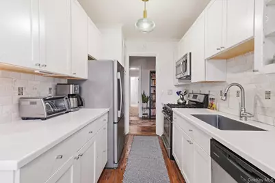 300 S Broadway #2D, Tarrytown, NY 10591 - Photo 20