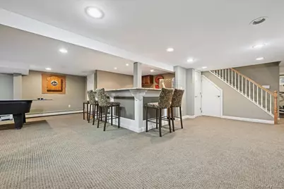 21 Colgate Lane, Woodbury, NY 11797 - Photo 32