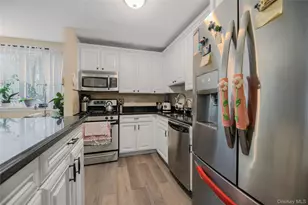 3220 Fairfield Ave, Bronx, NY 10463 - Photo 10