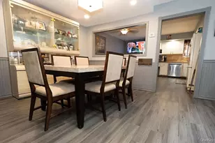 32 Ebey Ln, New York, NY 10312 - Photo 2