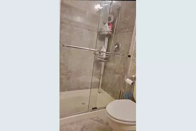 32 Ebey Lane, New York, NY 10312 - Photo 8