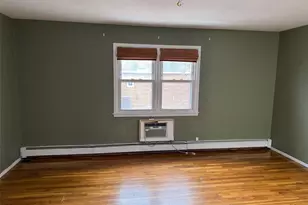 51 Courter Ave, Yonkers, NY 10705 - Photo 8