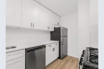 3363 Sedgwick Avenue #4L, Bronx, NY 10463 - Photo 2