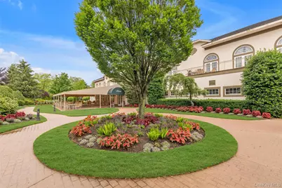 899 Altessa Boulevard, Melville, NY 11747 - Photo 22