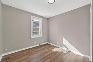 [Address not provided], Riverhead, NY 11901 - Photo 12