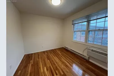 165 Manorhaven Boulevard #D, Port Washington, NY 11050 - Photo 12