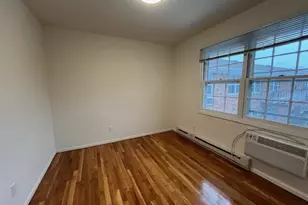 165 Manorhaven Blvd, Port Washington, NY 11050 - Photo 12