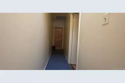 6512 Myrtle Avenue, Glendale, NY 11385 - Photo 16