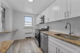 730 Pelham Rd, New Rochelle, NY 10805 - Photo 12