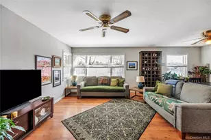 93 Eastwood Blvd, Centereach, NY 11720 - Photo 16