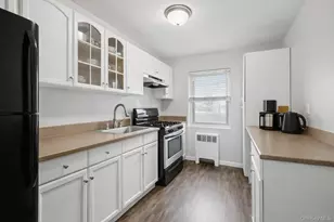 560 Tuckahoe Rd, Yonkers, NY 10710 - Photo 14