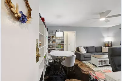 560 Tuckahoe Road #4B, Yonkers, NY 10710 - Photo 10