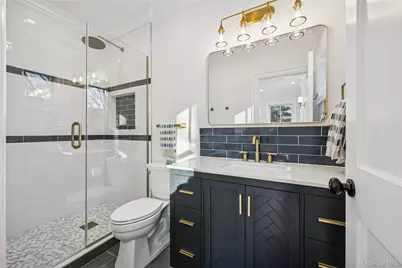 227 Prospect Avenue, Sea Cliff, NY 11579 - Photo 28