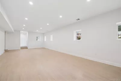 227 Prospect Avenue, Sea Cliff, NY 11579 - Photo 44