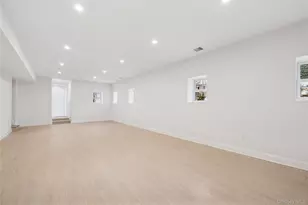 227 Prospect Ave, Sea Cliff, NY 11579 - Photo 44