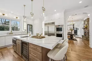 227 Prospect Ave, Sea Cliff, NY 11579 - Photo 14