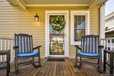 28 Lindbergh Street, Locust Valley, NY 11560 - Photo 6