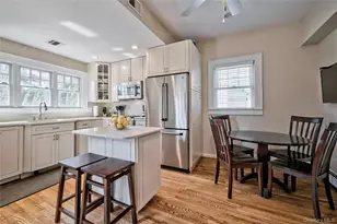 28 Lindbergh St, Locust Valley, NY 11560 - Photo 16