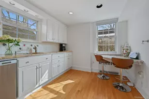 401 Heathcote Rd, Scarsdale, NY 10583 - Photo 12