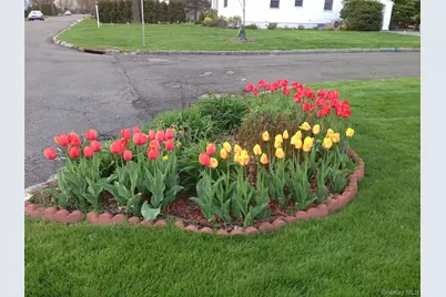 401 Heathcote Road, Scarsdale, NY 10583 - Photo 32