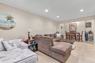 55 Monroe Boulevard #5R, Long Beach, NY 11561 - Photo 4