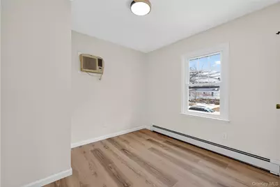 [Address not provided], Wyandanch, NY 11798 - Photo 14