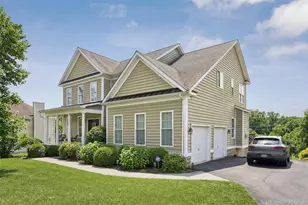 25 Roundhill Rd, Hopewell Junction, NY 12533 - Photo 32